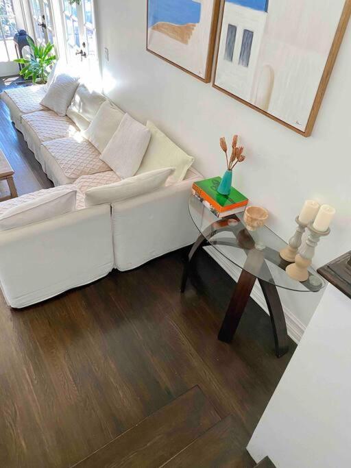 Entire On Sunset Strip Villa *