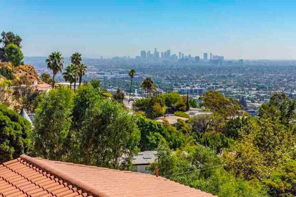 Entire On Sunset Strip Villa Los Angeles